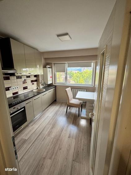 Apartament cu 3 camere decomandat în Ultracentral