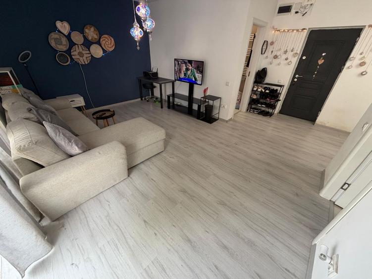 Duplex cu 3 camere cu Canalizare în Central