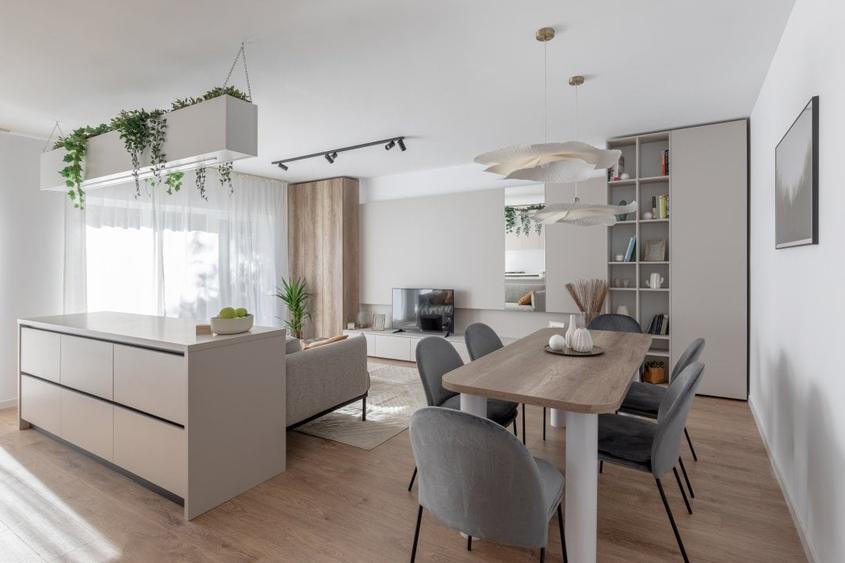 Apartament cu 2 camere decomandat în Titan — fotografia 1