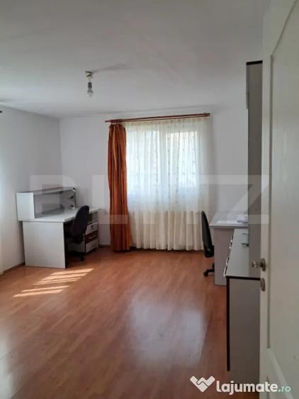 Casa cu 3 camere, 88 mp, teren 337 mp, zona Liceului Economi - 8