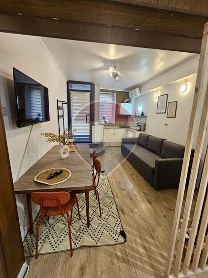 Apartament cu 3 camere, mobilat în P-ța Sfinții Voievozi