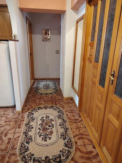 Apartament cu 3 camere decomandat în Râșnov Romacril