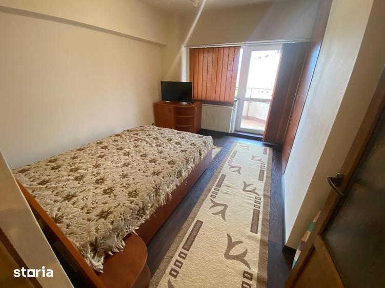 Apartament cu 4 camere în Central