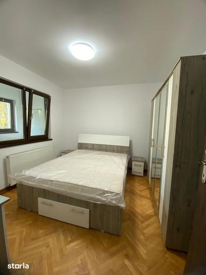 Apartament cu 2 camere decomandat în Energiei