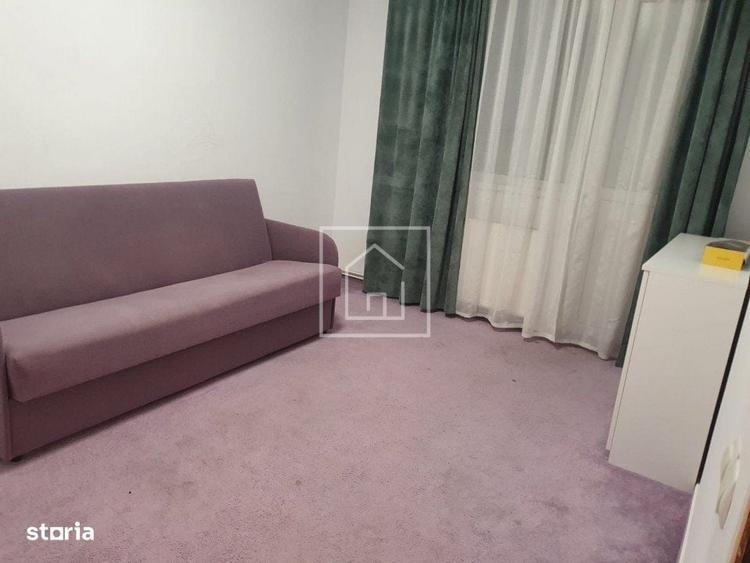 Apartament cu 3 camere decomandat în Piața Cluj