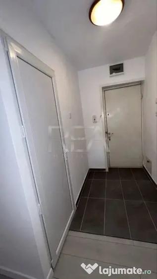 Garsonieră decomandată în Vitan