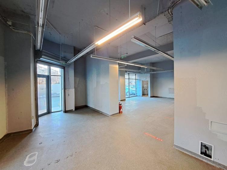 Spațiu comercial, de 143.03 mp, în Vitan