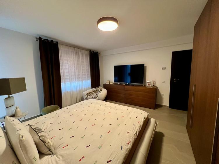 Duplex cu 4 camere cu Canalizare în Dezmir