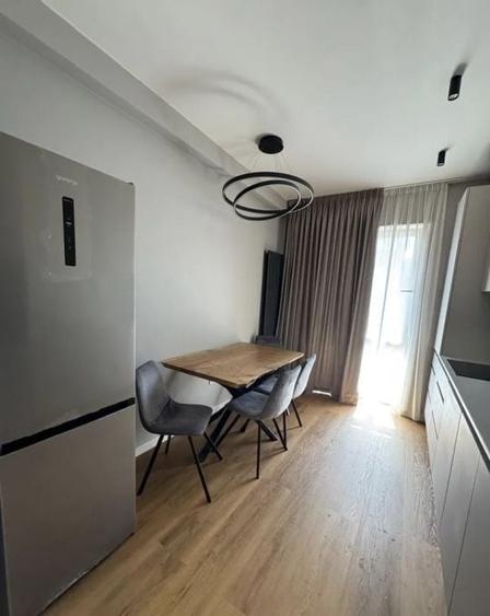 Apartament cu 2 camere decomandat, mobilat în Bună Ziua