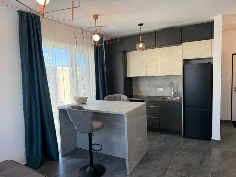 Apartament cu 2 camere decomandat în Central