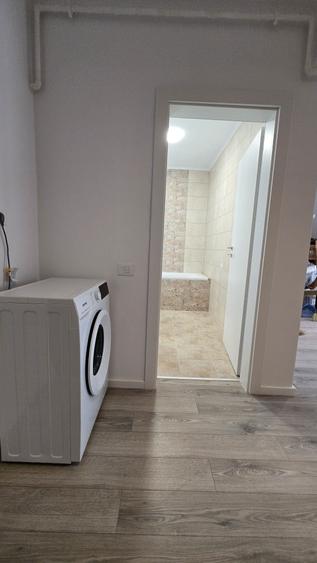 Apartament cu 2 camere decomandat în Tomis Plus