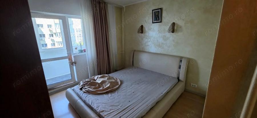 Apartament 3 camere de vanzare Cranga?i 75 mp bloc 1982 - 9