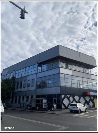 Spațiu comercial, de 1,760 mp, în Ion Creangă