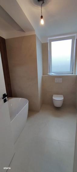 Casă cu 3 camere cu Teren 370 Mp în Moșnița Nouă