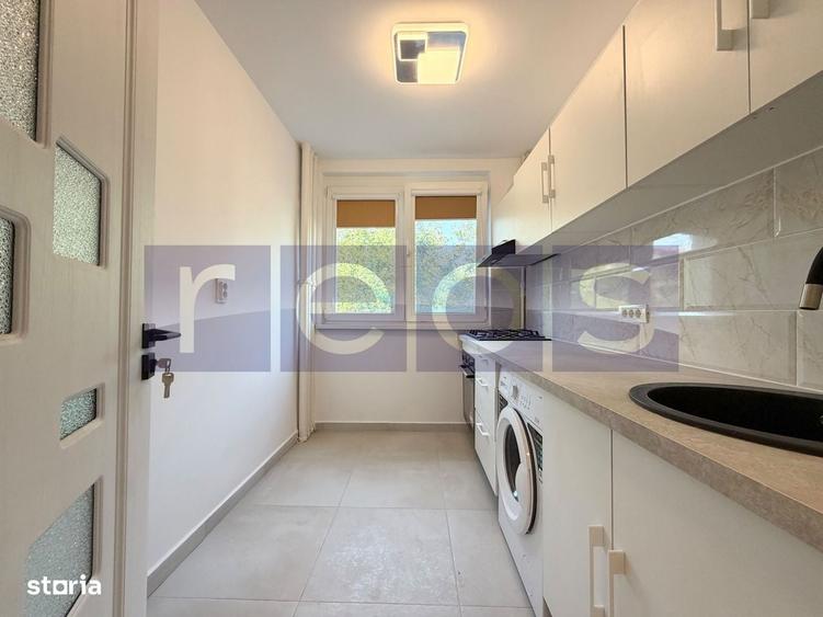 Apartament cu 3 camere semidecomandat în Gara de Nord