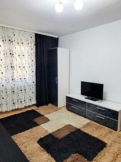 Apartament cu 2 camere semidecomandat în Berceni