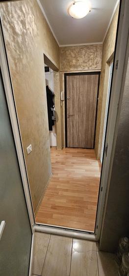 Garsonieră decomandată în Inel I