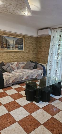 Apartament cu 2 camere semidecomandat în Ultracentral