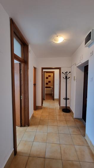 Apartament cu 2 camere decomandat, mobilat în Știrbei Vodă