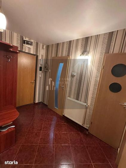 Apartament cu 4 camere decomandat în Titan