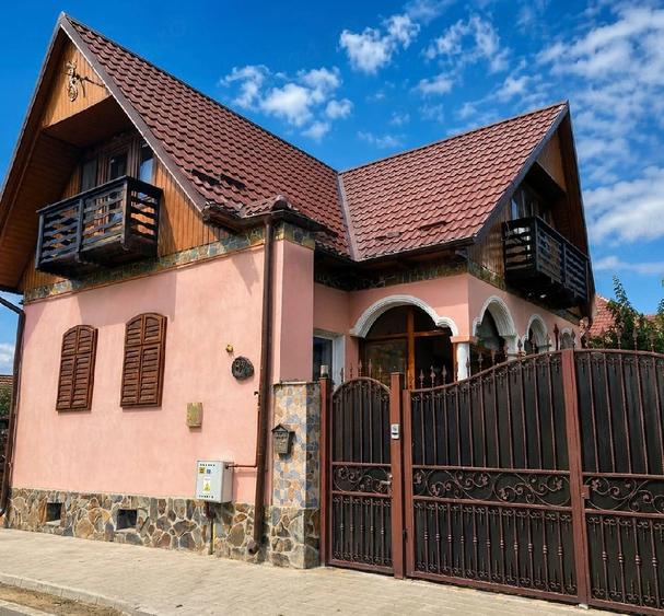 Casă cu 4 camere cu Teren 1500 Mp în Dridif