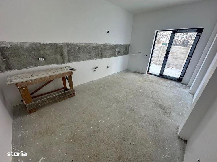 Casă cu 4 camere cu Teren 330 Mp în Ghencea