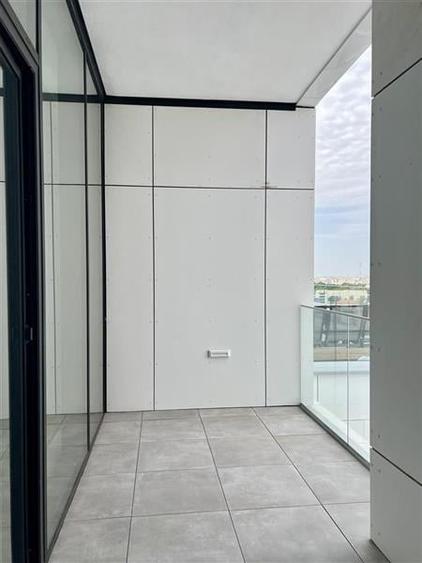 Apartament cu 4 camere semidecomandat în Cotroceni