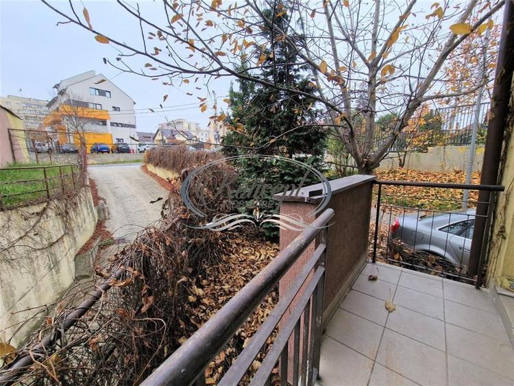 Apartament cu 2 camere decomandat, mobilat în Mărăști