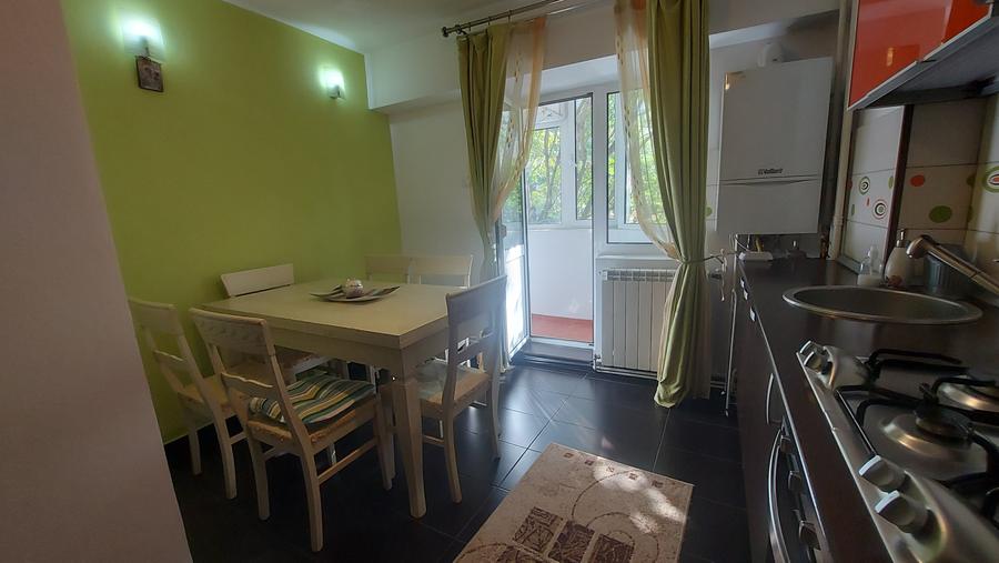 Apartament cu 2 camere decomandat în Unirii