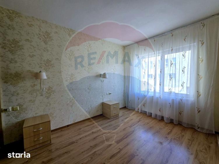Apartament cu 3 camere de vanzare, parcare ?esul de Sus, Flore?ti - 7