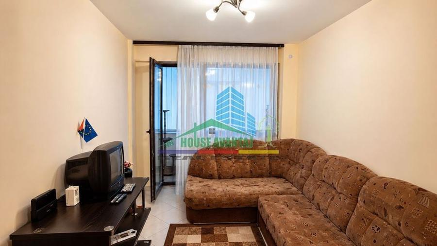 Apartament cu 3 camere decomandat în Ultracentral