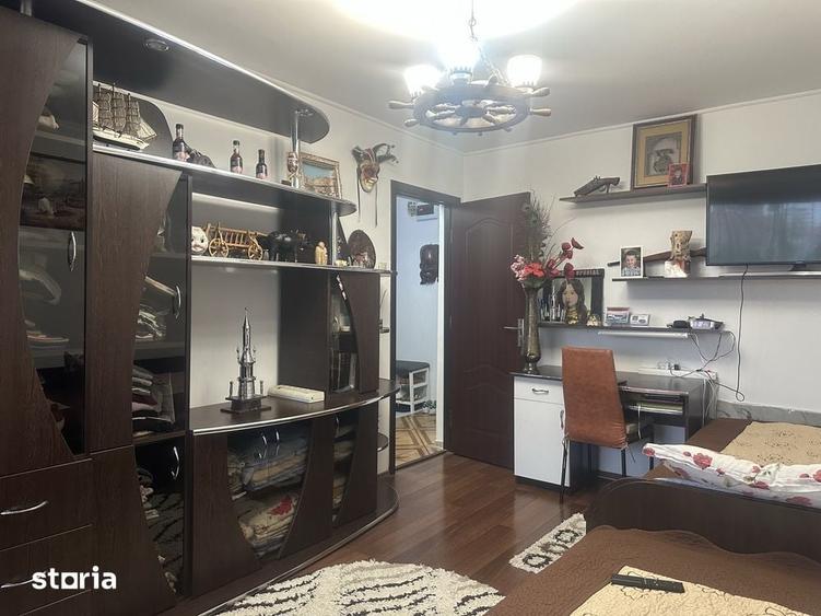Apartament cu 2 camere decomandat în Valea Cetății