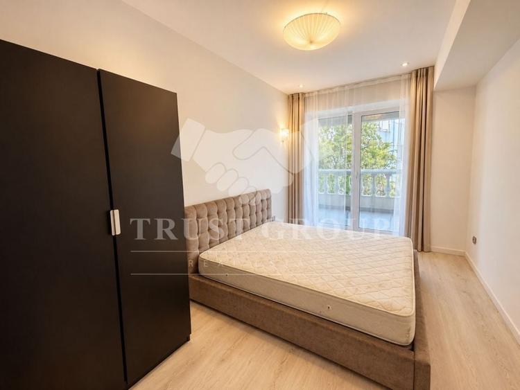 Apartament cu 3 camere semidecomandat, mobilat în Herăstrău