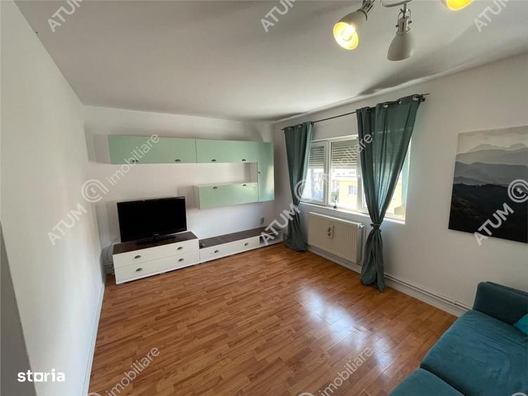 Apartament cu 3 camere la mansarda zona Mihai Viteazu din Sibiu - 1