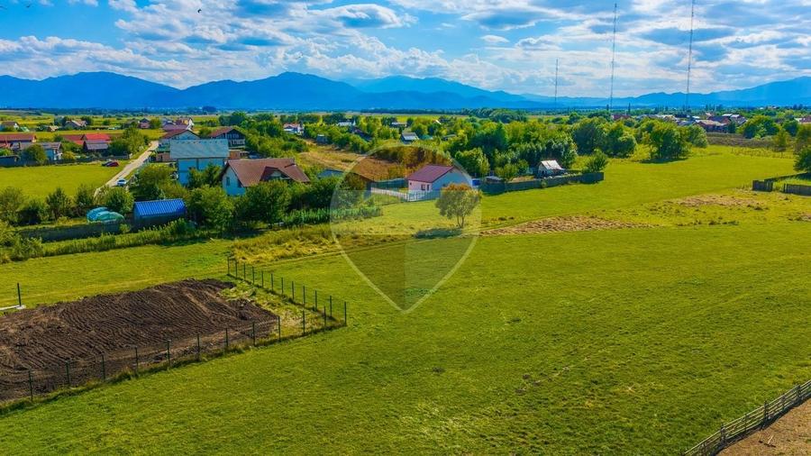 Teren Construcții intravilan de 500 mp, în Bod