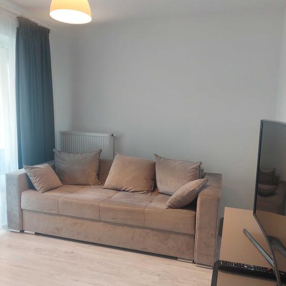 Apartament cu 2 camere semidecomandat în Avantgarden