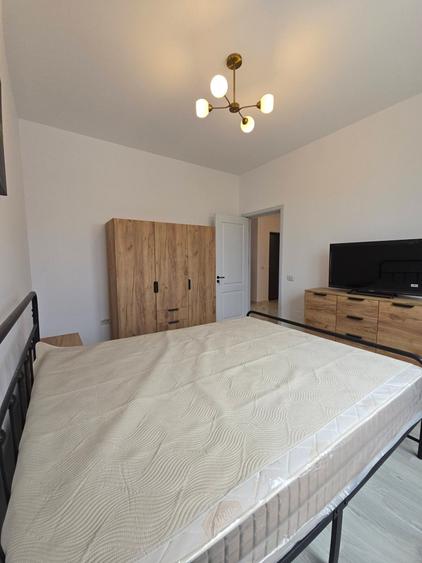 Apartament cu 2 camere decomandat în Dobroești