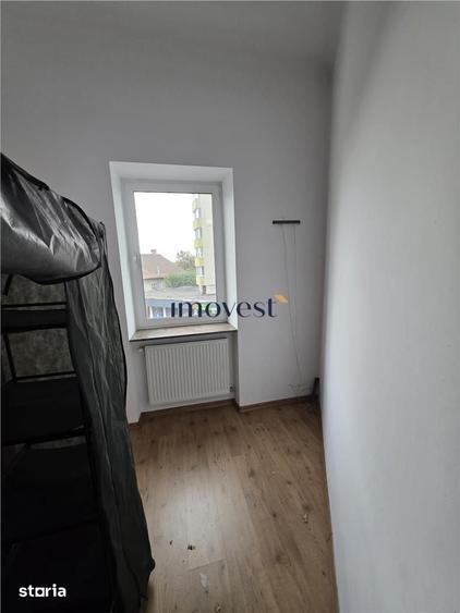 Apartament cu 3 camere nedecomandat în Central
