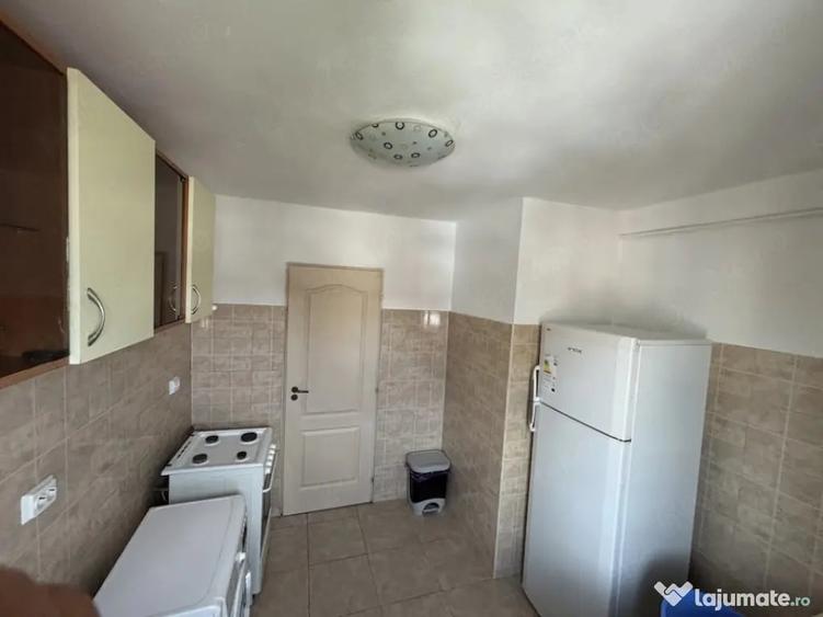 Apartament cu 2 camere decomandat în Brazda lui Novac