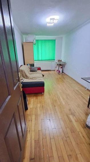 Spațiu comercial, de 55 mp, în Central