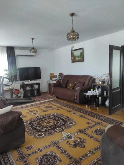 Casă cu Teren 1040 Mp în Central