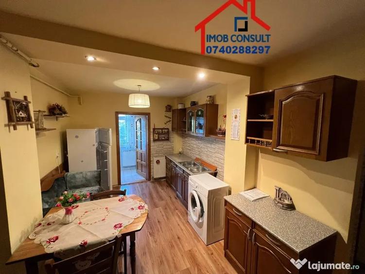 Apartament cu 2 camere decomandat în Banca Națională