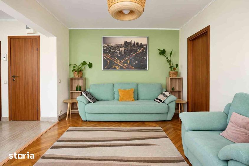 Apartament cu 3 camere, mobilat în Titan