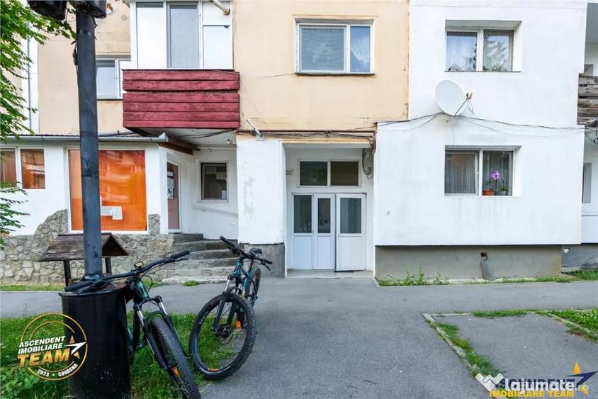 Apartament cu 2 camere decomandat în Central