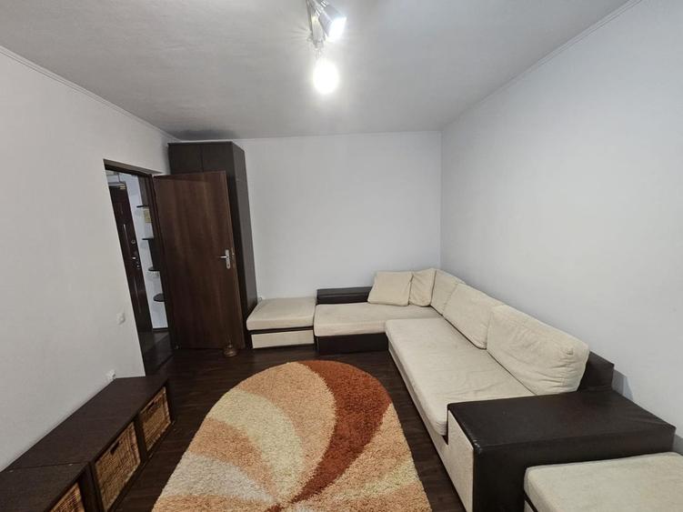 Apartament cu 2 camere decomandat, mobilat în Tineretului