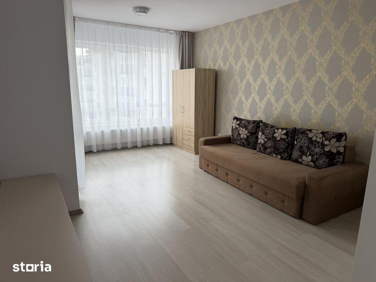 Garsonieră decomandată în Bartolomeu