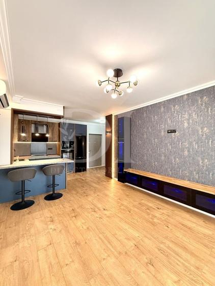 Apartament cu 2 camere decomandat, mobilat în Florești