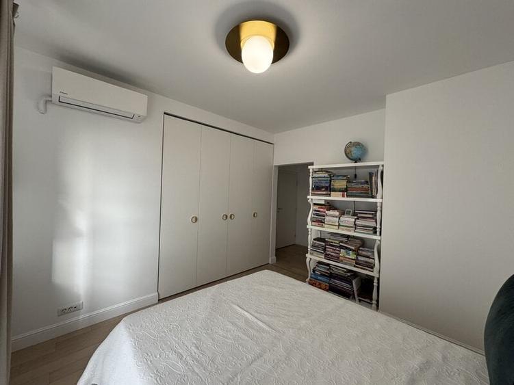 Apartament cu 3 camere decomandat, mobilat în Tineretului