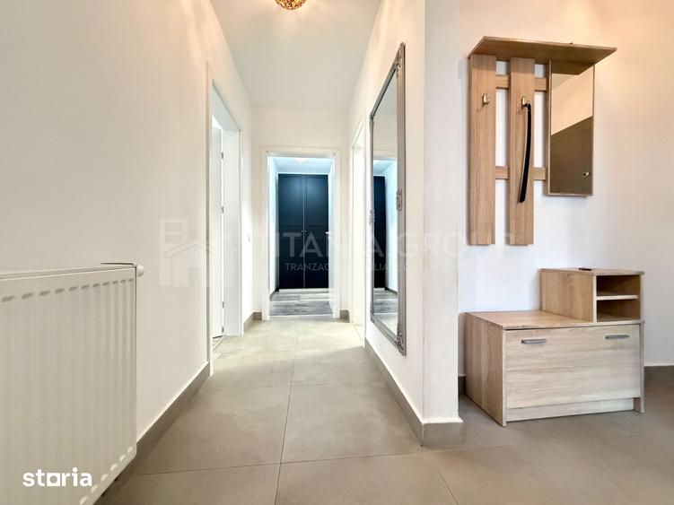 Apartament cu 3 camere decomandat, mobilat în Tractorul