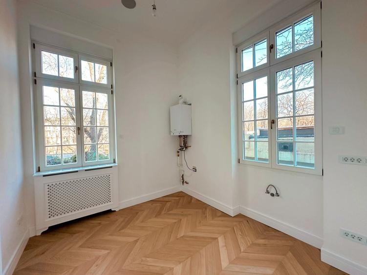 Apartament cu 3 camere decomandat în Kiseleff